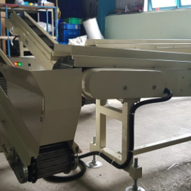 Băng Tải Vận Chuyển Phế Liệu Gia Công Kim Loại